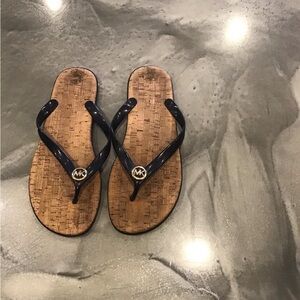 Michael Kors Jet Set Flip Flops Navy size 8